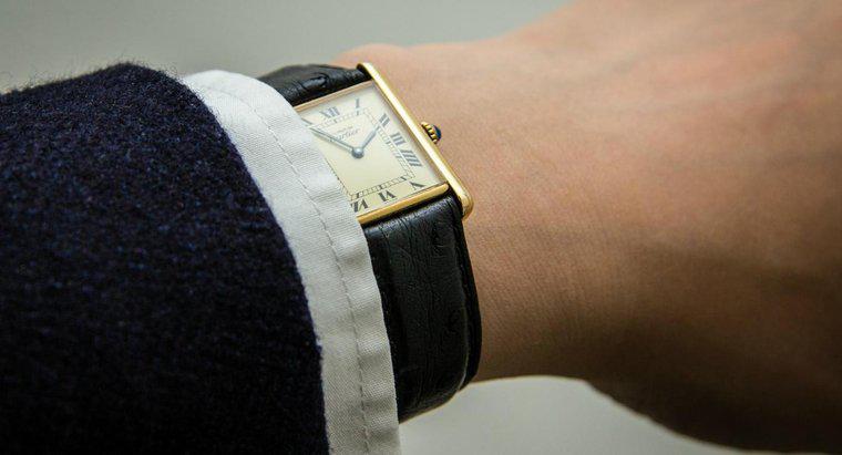 Làm thế nào để bạn xác định một chiếc đồng hồ Cartier đích thực?