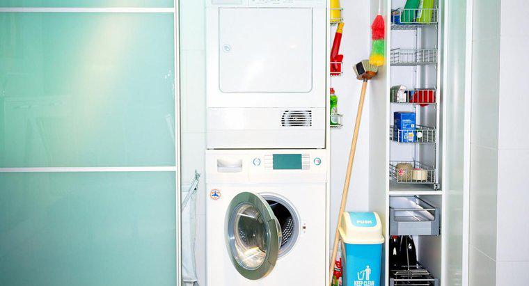 Cần bao nhiêu không gian cho một máy giặt và máy sấy xếp chồng lên nhau?