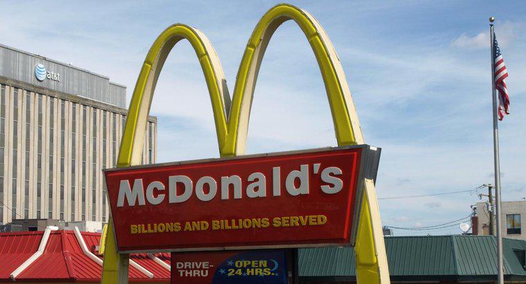 Các Món Đặc Biệt Cho Bữa Sáng Hai Giá - 3 Đôla Thông Thường của McDonald là gì?
