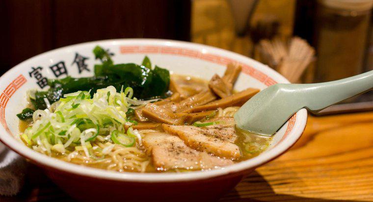 Người Nhật ăn những thực phẩm gì?