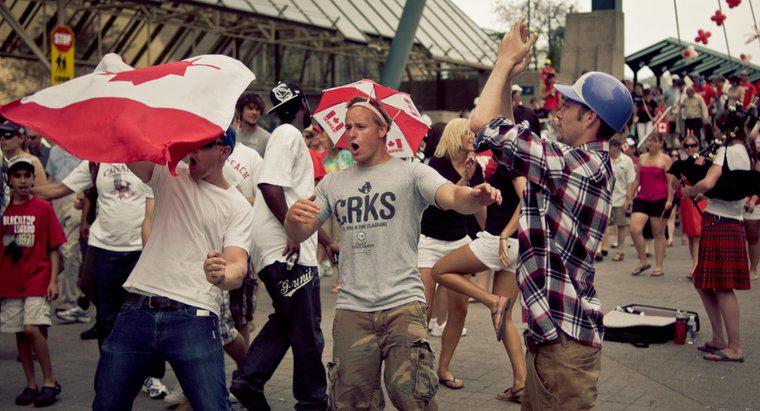 Tại sao Ngày Canada được tổ chức?