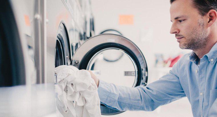 Có thể tẩy sạch mực sau khi giặt và sấy quần áo bị ố không?