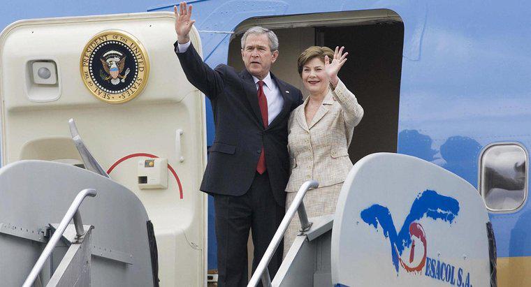 George Bush có bao nhiêu con?