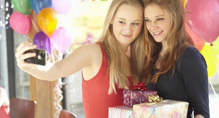 Quà tặng sinh nhật tốt cho thanh thiếu niên là gì?