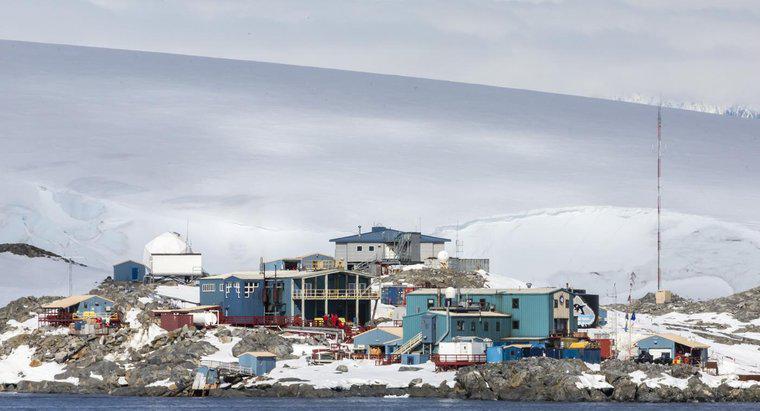 Có những loại nhà nào ở Nam Cực?