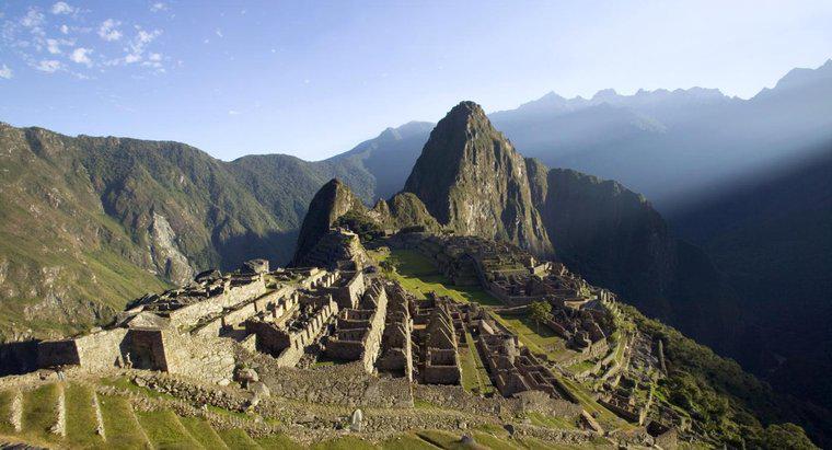 Người Inca đã thích nghi với môi trường của họ như thế nào?