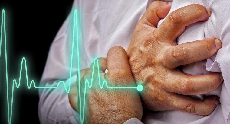 Dấu hiệu ban đầu của cơn đau tim là gì?