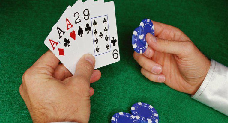 Liệu Three of a Kind có đánh bại một ván bài thẳng trong Poker không?
