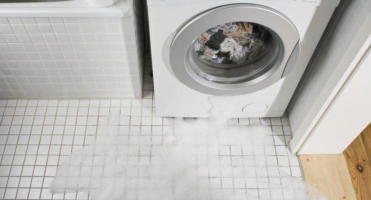 Nguyên nhân nào khiến máy giặt bị rò rỉ từ đáy?
