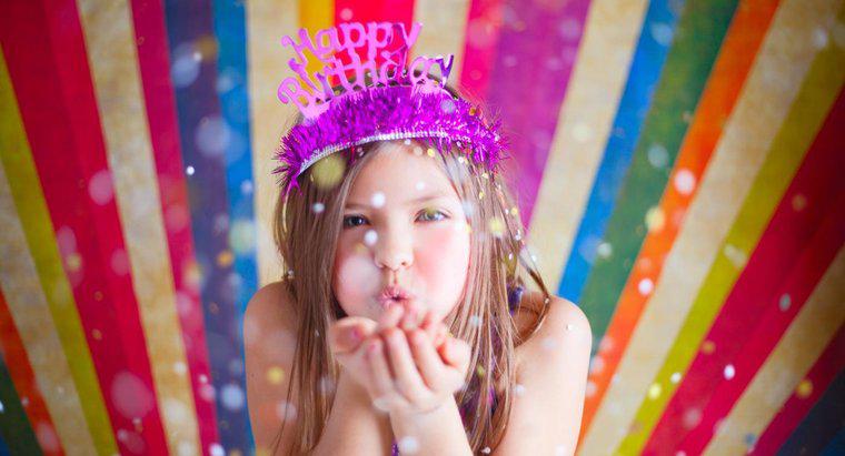 Một Số Ý Tưởng Tiệc Sinh Nhật Cho Trẻ 10 Tuổi Là Gì?