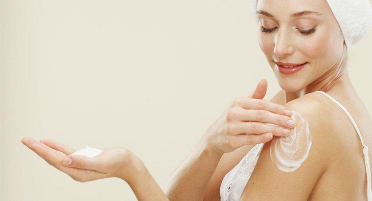 Làm thế nào để da hấp thụ kem dưỡng da?