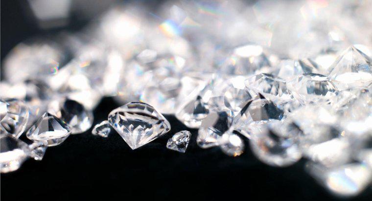 Làm thế nào bạn có thể mua kim cương không xung đột?
