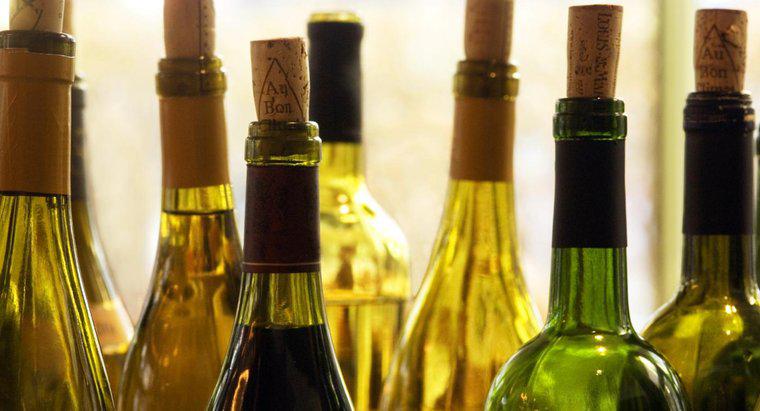 Rượu Có Cần Bảo Quản Trong Tủ Lạnh Sau Khi Mở Không?