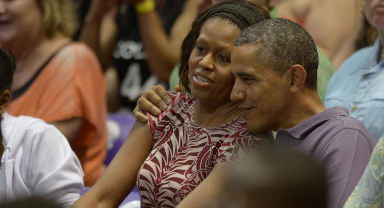 Barack Obama đã gặp vợ của mình như thế nào?