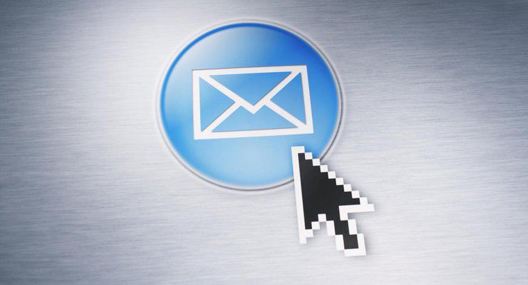 Làm thế nào để một người tạo một tài khoản Hotmail mới?