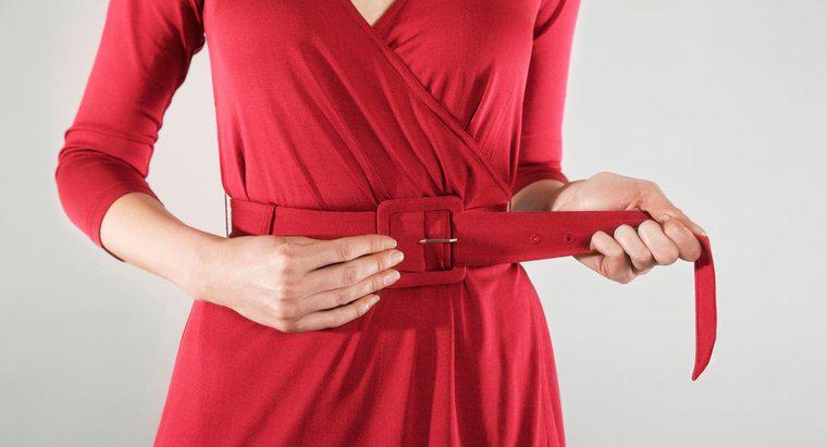 Cách đeo thắt lưng đúng cách cho phụ nữ là gì?