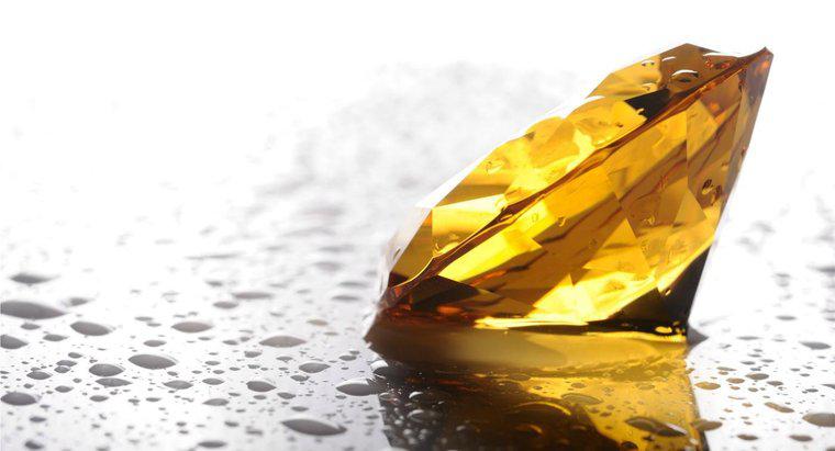Kim cương Canary là gì?