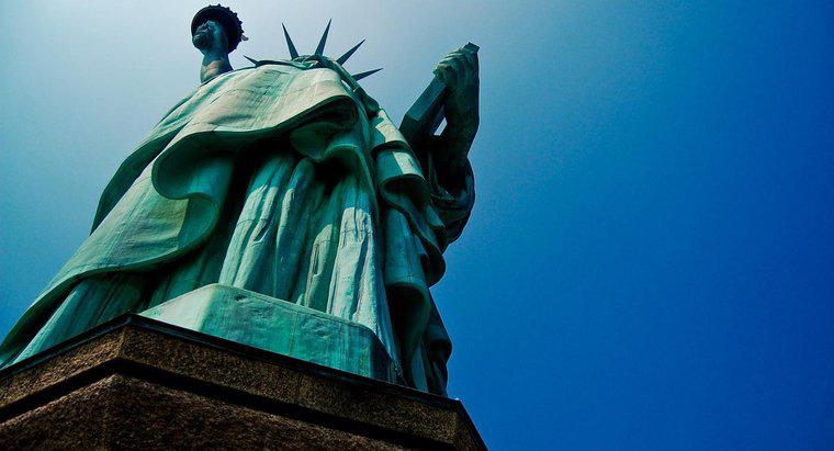 Tại sao Pháp tặng Tượng Nữ thần Tự do cho Hoa Kỳ?