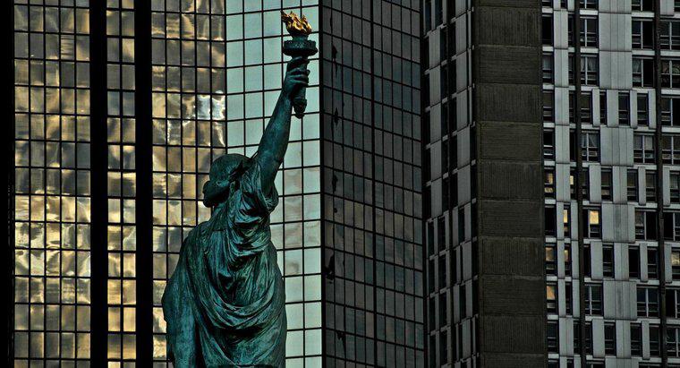 Có bao nhiêu bức tượng Nữ thần Tự do trên Thế giới?