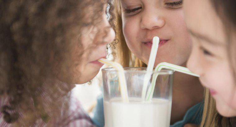Công thức hóa học của sữa là gì?