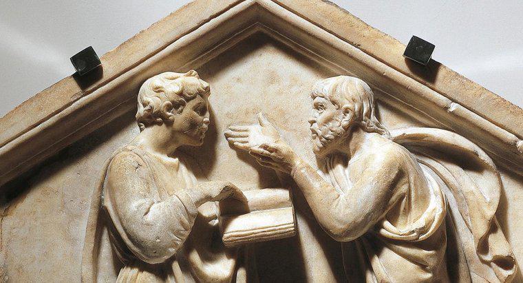 Tại sao Aristotle lại nổi tiếng?