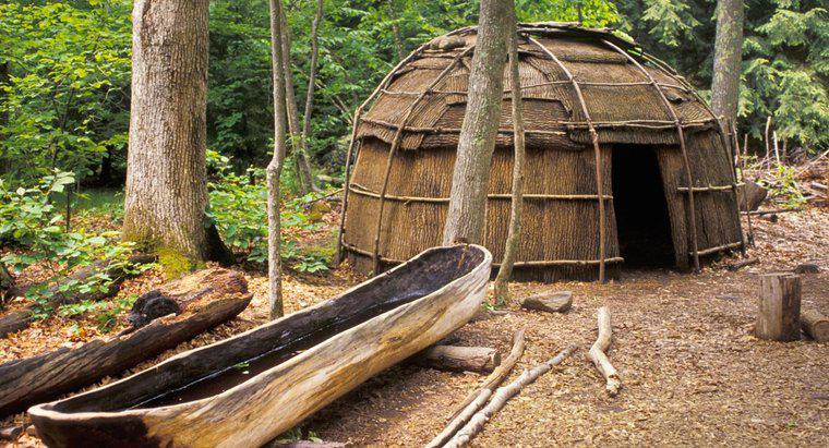 Khí hậu như thế nào ở khu vực nơi người Iroquois sinh sống?