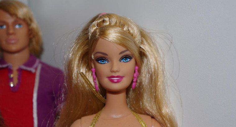Tóc Barbie Làm Từ Gì?