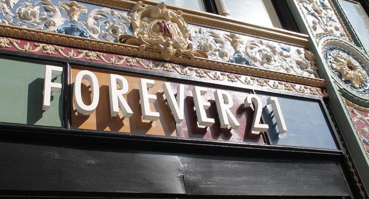 Forever 21 có phải là một nhượng quyền thương mại?