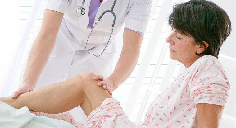 Nguyên nhân nào gây ra đau dây thần kinh ở chân?
