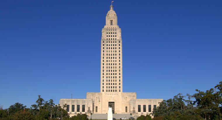 Ai Là Tác Giả Nổi Tiếng Đến Từ Bang Louisiana?