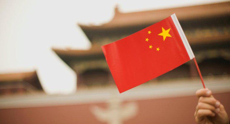 Màu sắc của lá cờ Trung Quốc tượng trưng cho điều gì?