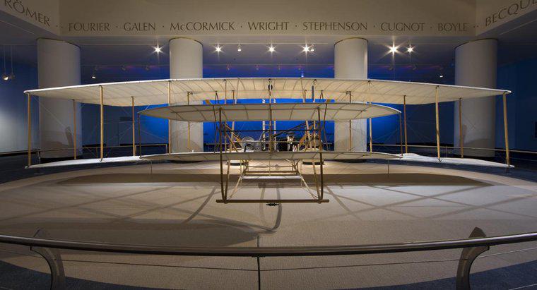 Tại sao anh em nhà Wright phát minh ra máy bay?