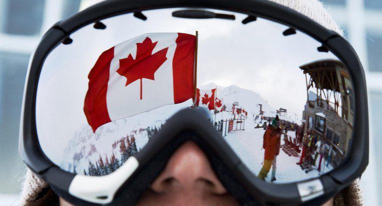Màu sắc của Quốc kỳ Canada tượng trưng cho điều gì?