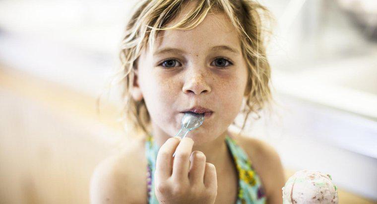 Làm thế nào để bạn điều trị sâu răng ở trẻ em?