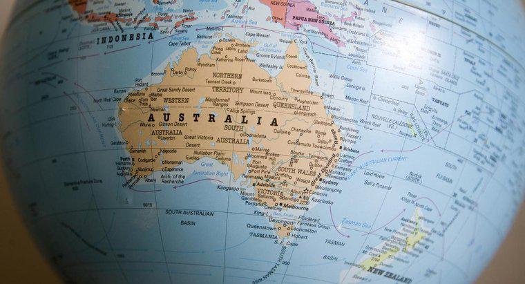 Chiều rộng của Úc là gì?