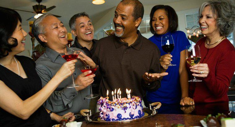 Một số ý tưởng cho bữa tiệc sinh nhật lần thứ 60 là gì?