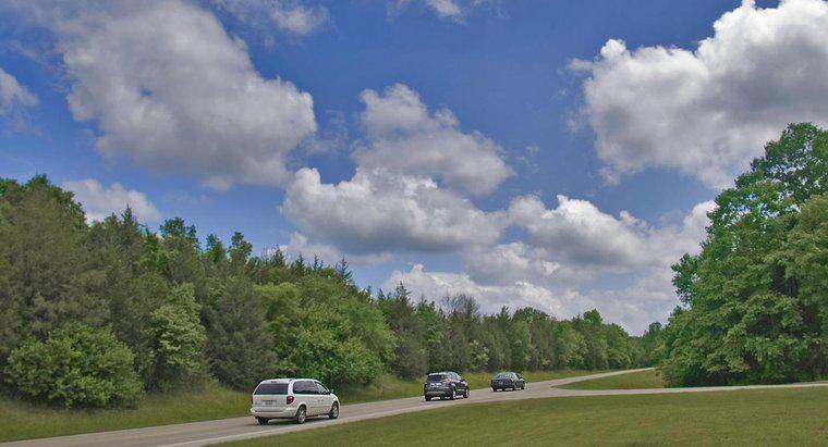 Tầm quan trọng của Natchez Trace Parkway là gì?