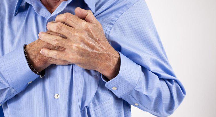 Nguyên nhân nào gây ra đau nhói nhẹ ở ngực trên bên trái?