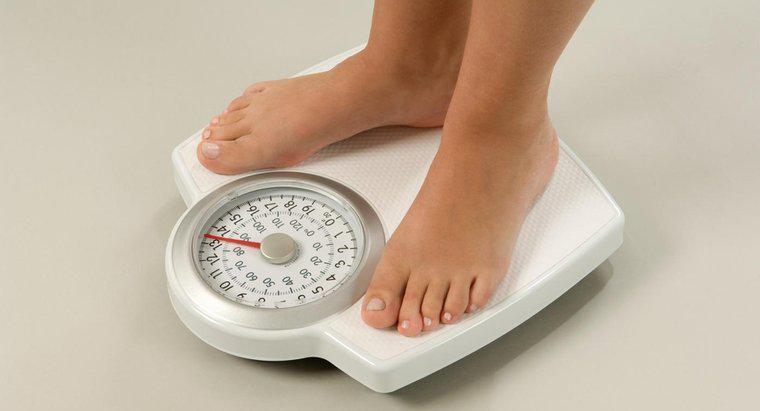 Làm thế nào để bạn tìm ra cân nặng lý tưởng cho chiều cao và tuổi của bạn?