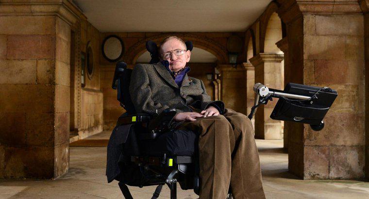 Stephen Hawking bị khuyết tật gì?