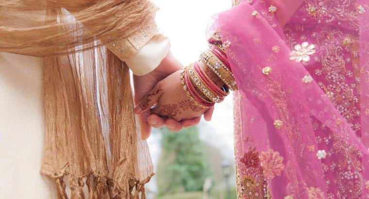Khách mời mặc gì khi dự đám cưới của người Hồi giáo?