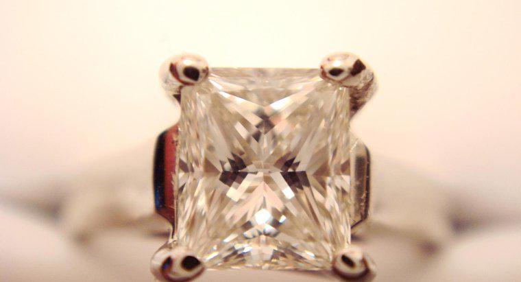 Tại sao Kim cương lại có giá trị như vậy?