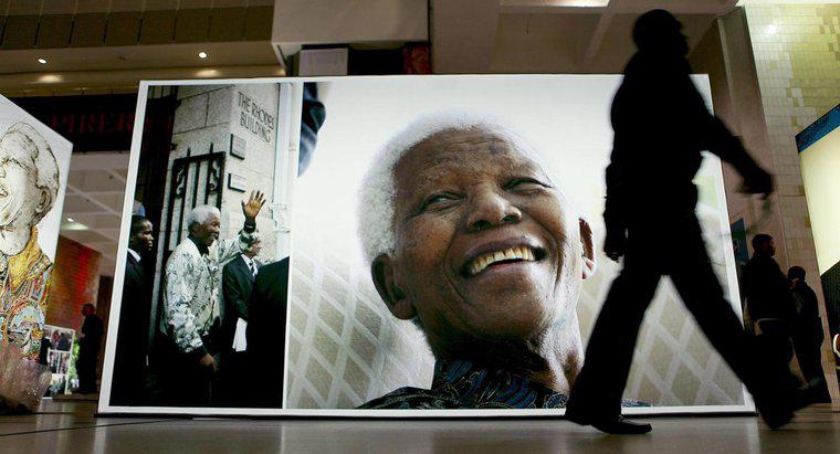 Tại sao Nelson Mandela là một nhà lãnh đạo giỏi?
