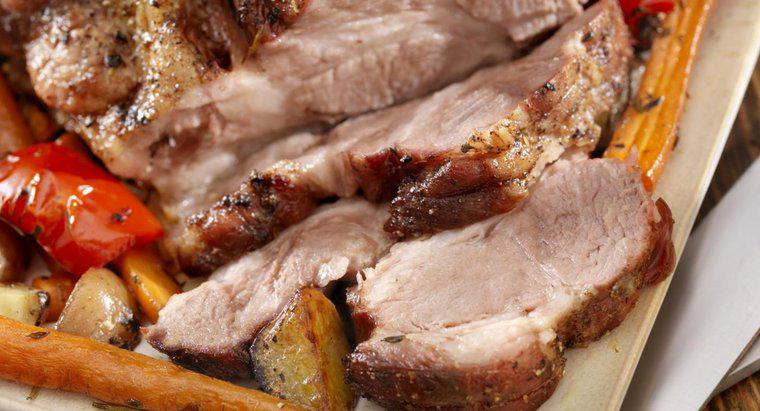 Thịt lợn được nấu chín hoàn toàn ở nhiệt độ nào