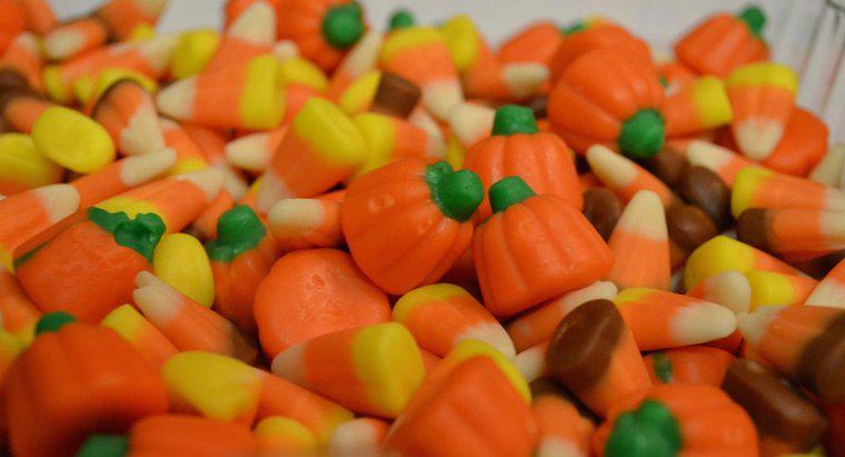 Tại sao chúng ta bỏ kẹo vào ngày lễ Halloween?