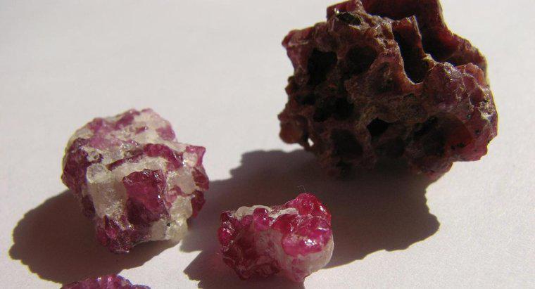 Giá trị của một viên Ruby là bao nhiêu?