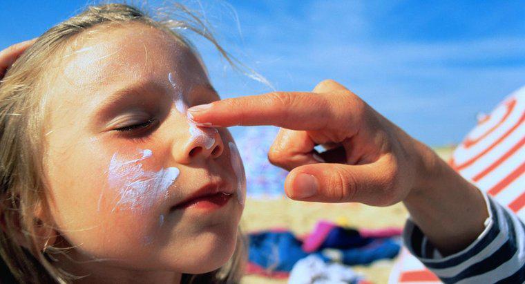 Một số loại kem chống nắng tốt cho da mặt của bạn là gì?
