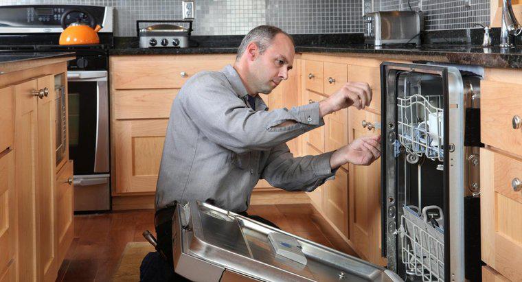 Làm thế nào để bạn khắc phục sự cố máy rửa bát KitchenAid không bật?