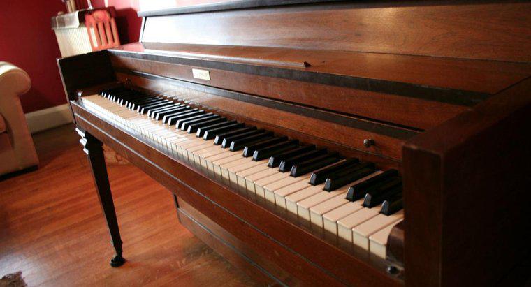 Trọng lượng trung bình của một cây đàn Piano Spinet là gì?
