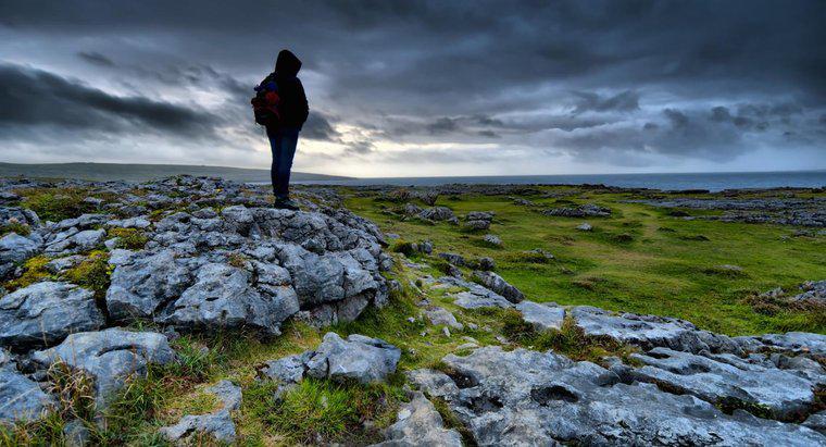 Tại sao Ireland được gọi là Đảo Ngọc lục bảo?